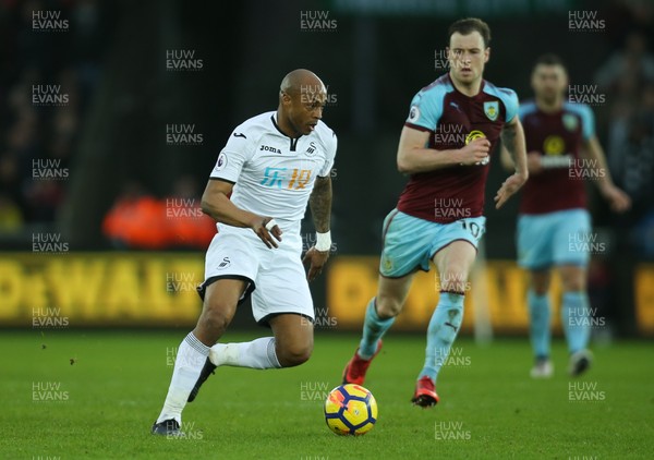 100218 - Swansea City v Burnley, Premier League - Andre Ayew of Swansea City pushes to wards the Burnley goal