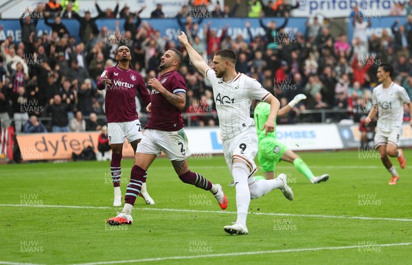 120926 Swansea City v Burnley, EFL Sky Bet Championship - Zan Vipotnik of Swansea City celebrates after scoring the third goal