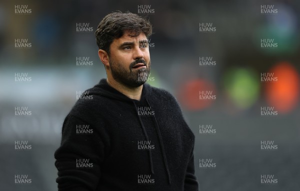 120926 Swansea City v Burnley, EFL Sky Bet Championship -  Swansea City head coach Vitor Matos during the match