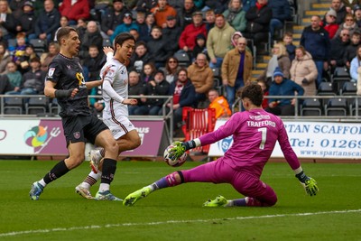 150325 - Swansea City v Burnley - Sky Bet Championship - Ji-sung Eom of Swansea City