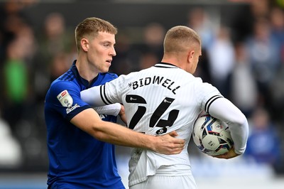 171021 - Swansea City v Cardiff City - Sky Bet Championship - Mark McGuinness of Cardiff City clashes with Jake Bidwell of Swansea City 