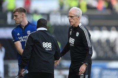 171021 - Swansea City v Cardiff City - Sky Bet Championship - Mick McCarthy Manager of Cardiff City 