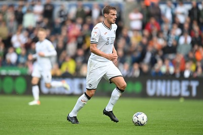 171021 - Swansea City v Cardiff City - Sky Bet Championship - Ryan Bennett of Swansea City 