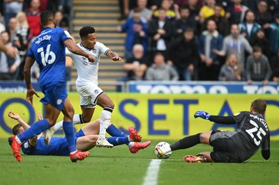 171021 - Swansea City v Cardiff City - Sky Bet Championship - Korey Smith of Swansea City 