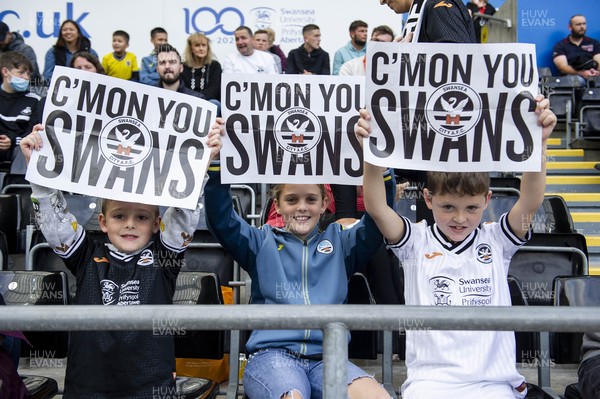 171021 - Swansea City v Cardiff City - Sky Bet Championship - Swansea City Fans 