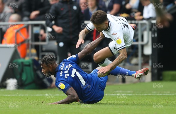 171021 - Swansea City v Cardiff City, EFL Sky Bet Championship - Jamie Paterson of Swansea City is brought down by Leandro Bacuna of Cardiff City