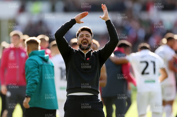231022 - Swansea City v Cardiff City, South Wales Derby - SkyBet Championship - Swansea City Manager Russell Martin celebrates at full time