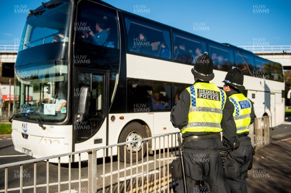 271019 - Swansea City v Cardiff City - SkyBet Championship - Cardiff city fans arrive at the Liberty Stadium watched by a strong police presence