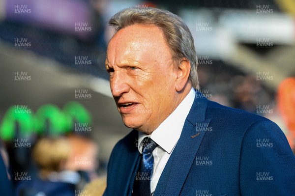 271019 - Swansea City v Cardiff City - SkyBet Championship - Cardiff City Manager Neil Warnock arrives at the stadium 