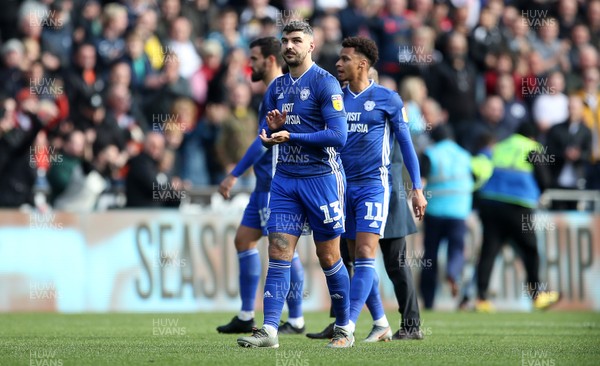 271019 - Swansea City v Cardiff City - SkyBet Championship - Dejected Callum Paterson of Cardiff City