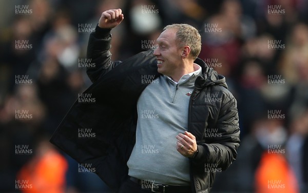 271019 - Swansea City v Cardiff City - SkyBet Championship - Swansea City Manager Steve Cooper celebrates with fans