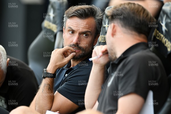 010826 - Swansea City v CD Leganes - Preseason Friendly - Leganes Manager, Ruben Albes