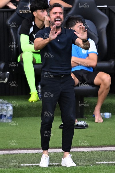 010826 - Swansea City v CD Leganes - Preseason Friendly - Leganes Manager, Ruben Albes