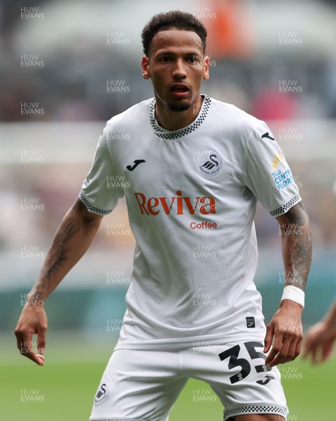 020526 - Swansea City v Charlton Athletic - Sky Bet Championship - Ronald of Swansea City in action
