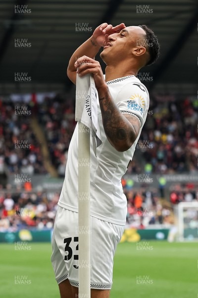 020526 - Swansea City v Charlton Athletic - Sky Bet Championship - Adam Idah of Swansea City celebrates scoring his teams second goal