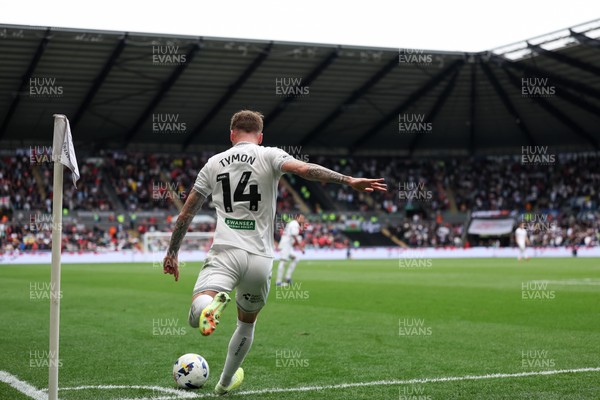 020526 - Swansea City v Charlton Athletic - Sky Bet Championship - Josh Tymon of Swansea City takes a corner 