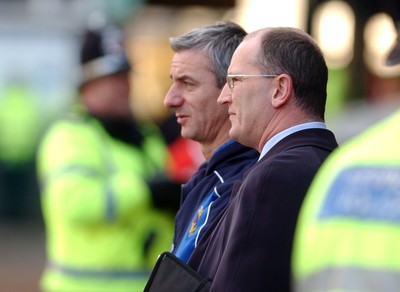 290105 - Swansea City v Chester City - League Two - Chester's Ian Rush and Mark Aizelwood