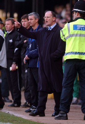 290105 - Swansea City v Chester City - League Two - Chester's Ian Rush and Mark Aizelwood