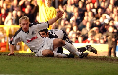 290105 - Swansea City v Chester City - League Two - Swansea's Paul Connor celebrates as he scores his sides second