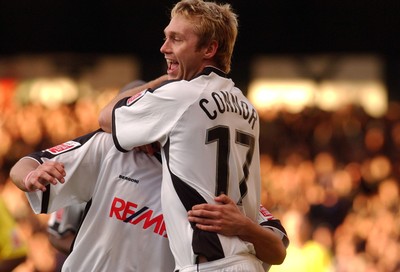 290105 - Swansea City v Chester City - League Two - Swansea's Paul Connor celebrates with Lee Trundle  after scoring his sides second