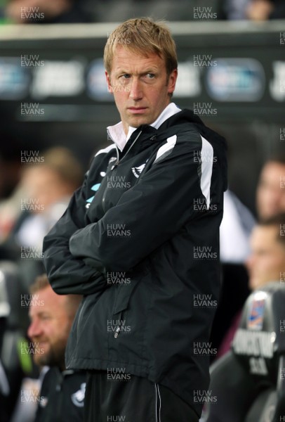 280818 - Swansea City v Crystal Palace - Carabao Cup - Swansea City Manager Graham Potter