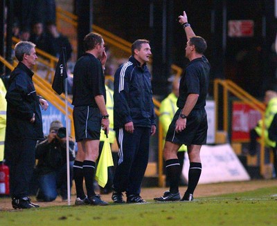 221103 - Swansea City v Darlington - Darlington manager David Hodgeson is sent off by referee Clive Penton