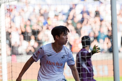 050425 - Swansea City v Derby County - Sky Bet Championship - Jisung Eom of Swansea City celebrates his goal