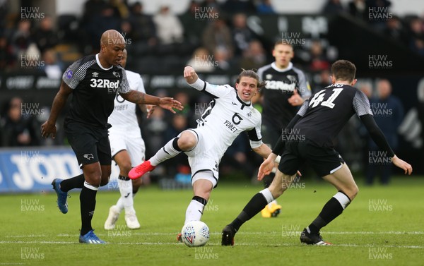 080220 - Swansea City v Derby County, Sky Bet Championship - Conor Gallagher of Swansea City fans to keep control of the ball