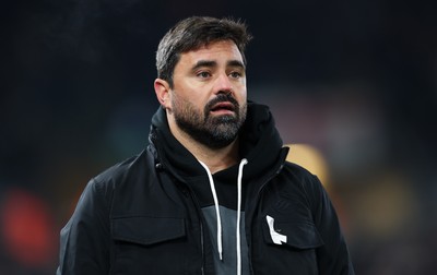 251125 - Swansea City v Derby County, EFL Sky Bet Championship - New Swansea City head coach Vítor Matos reacts during his first match in charge