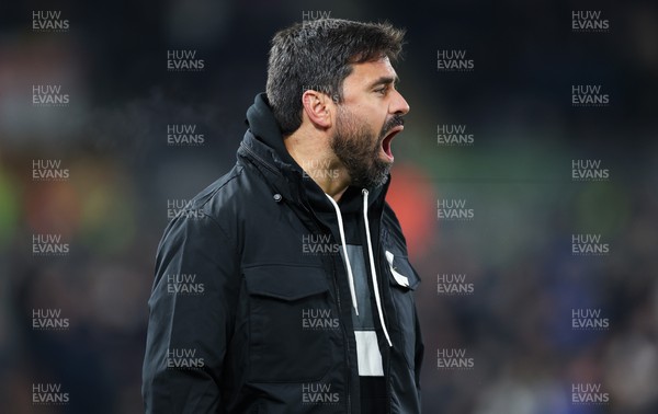251125 - Swansea City v Derby County, EFL Sky Bet Championship - New Swansea City head coach Vítor Matos reacts during his first match in charge