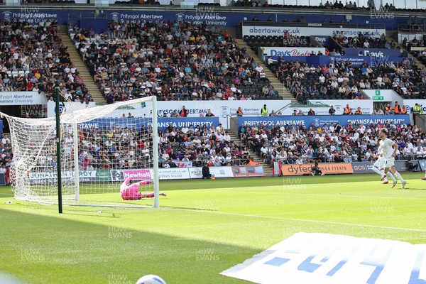 020825 - Swansea City v FC Lorient - Preseason Friendly - Liam Cullen of Swansea City scores a goal from the penalty spot