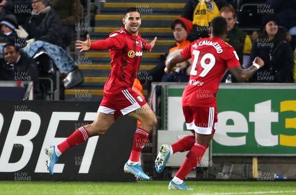 291119 - Swansea City v Fulham - SkyBet Championship - Aleksandar Mitrovic of Fulham celebrates scoring a goal with Ivan Cavaleiro
