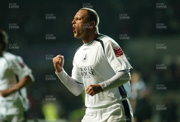 240206Swansea City v Huddersfield Swansea's Lee Trundle celebrates his goal 