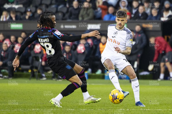 021223 - Swansea City v Huddersfield Town - Sky Bet Championship - Jamie Paterson of Swansea City in action