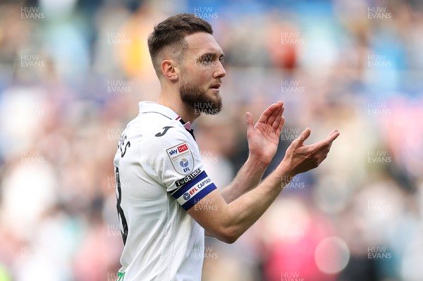 150423 - Swansea City v Huddersfield Town - SkyBet Championship - Matt Grimes of Swansea City thanks the fans at full time