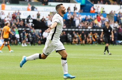 030819 - Swansea City v Hull City, Sky Bet Championship - Borja Baston of Swansea City celebrates after scoring goal