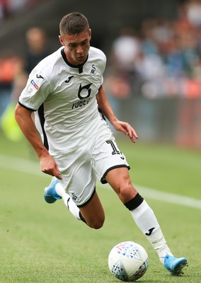 030819 - Swansea City v Hull City, Sky Bet Championship - Kristoffer Peterson of Swansea City presses forward