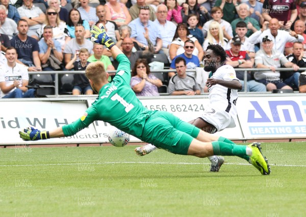 030819 - Swansea City v Hull City, Sky Bet Championship - Nathan Dyer of Swansea City sees Reece Burke of Hull City block his shot at goal