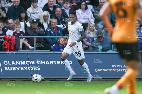 130925 - Swansea City v Hull City - Sky Bet Championship - Ronald Pereira Martin of Swansea City