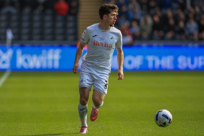 041025 - Swansea City v Leicester City - Sky Bet Championship - Josh Key of Swansea City 