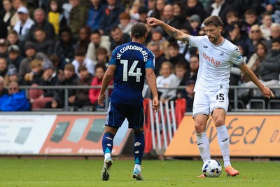 041025 - Swansea City v Leicester City - Sky Bet Championship - Cameron Burgess of Swansea City