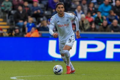041025 - Swansea City v Leicester City - Sky Bet Championship - Ben Cabango of Swansea City
