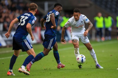 041025 - Swansea City v Leicester City - Sky Bet Championship - Ronald of Swansea City
