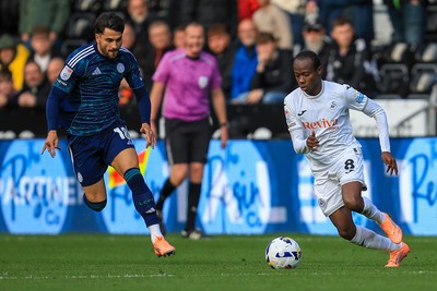 041025 - Swansea City v Leicester City - Sky Bet Championship - Malick Yalcouyé of Swansea City