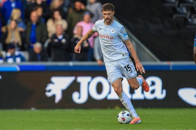 041025 - Swansea City v Leicester City - Sky Bet Championship - Cameron Burgess of Swansea City
