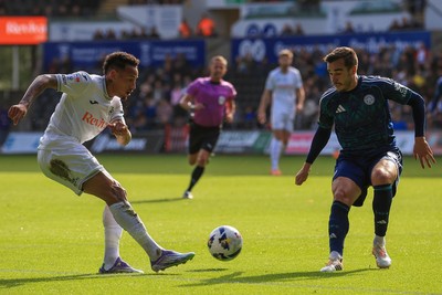 041025 - Swansea City v Leicester City - Sky Bet Championship - Ronald of Swansea City