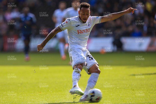 041025 - Swansea City v Leicester City - Sky Bet Championship - Ronald of Swansea City