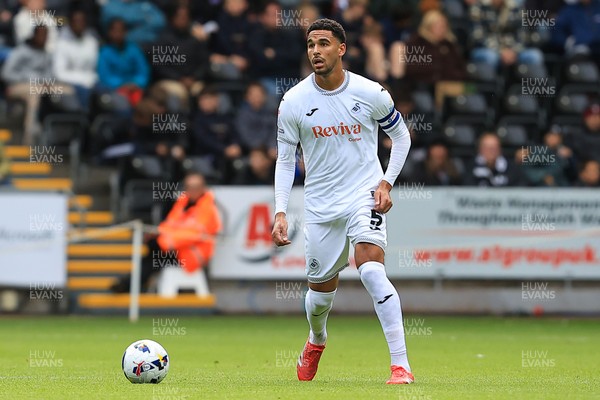 041025 - Swansea City v Leicester City - Sky Bet Championship - Ben Cabango of Swansea City