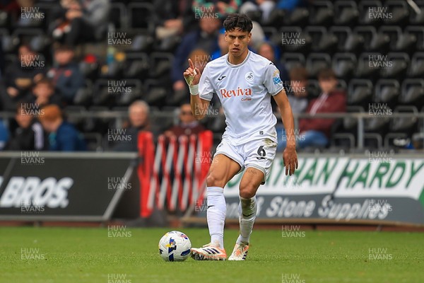 041025 - Swansea City v Leicester City - Sky Bet Championship - Marko Stamenić of Swansea City