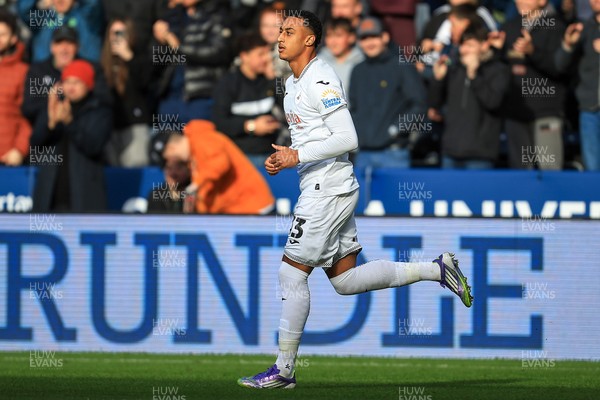 041025 - Swansea City v Leicester City - Sky Bet Championship - Adam Idah of Swansea City  celebrates after scoring